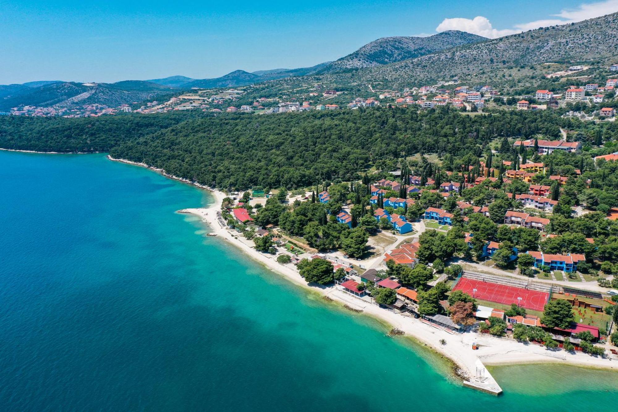 Apartments Medena Budget Τρογκίρ Εξωτερικό φωτογραφία