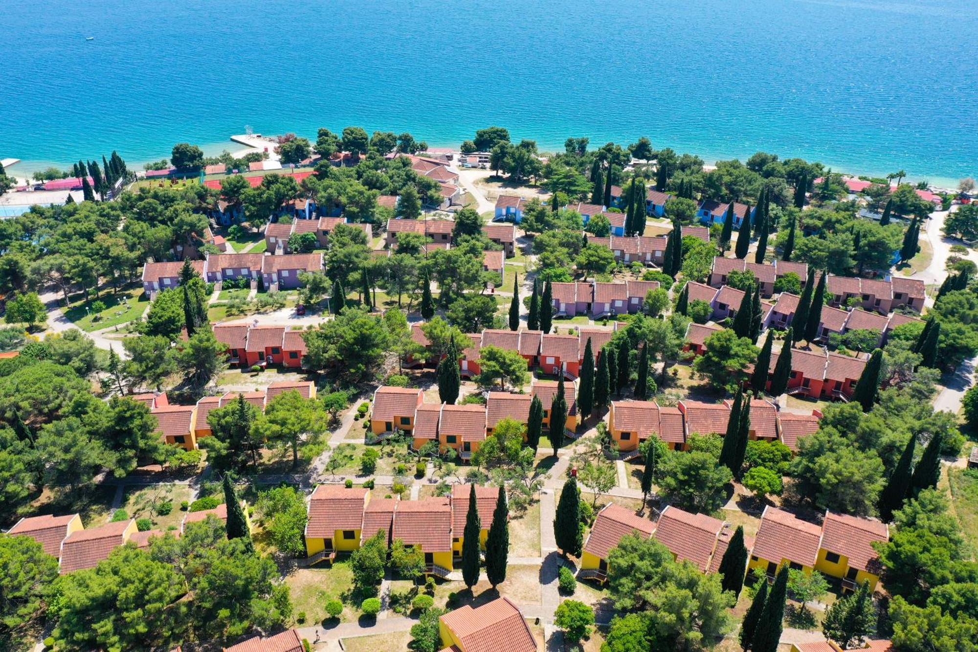 Apartments Medena Budget Τρογκίρ Εξωτερικό φωτογραφία