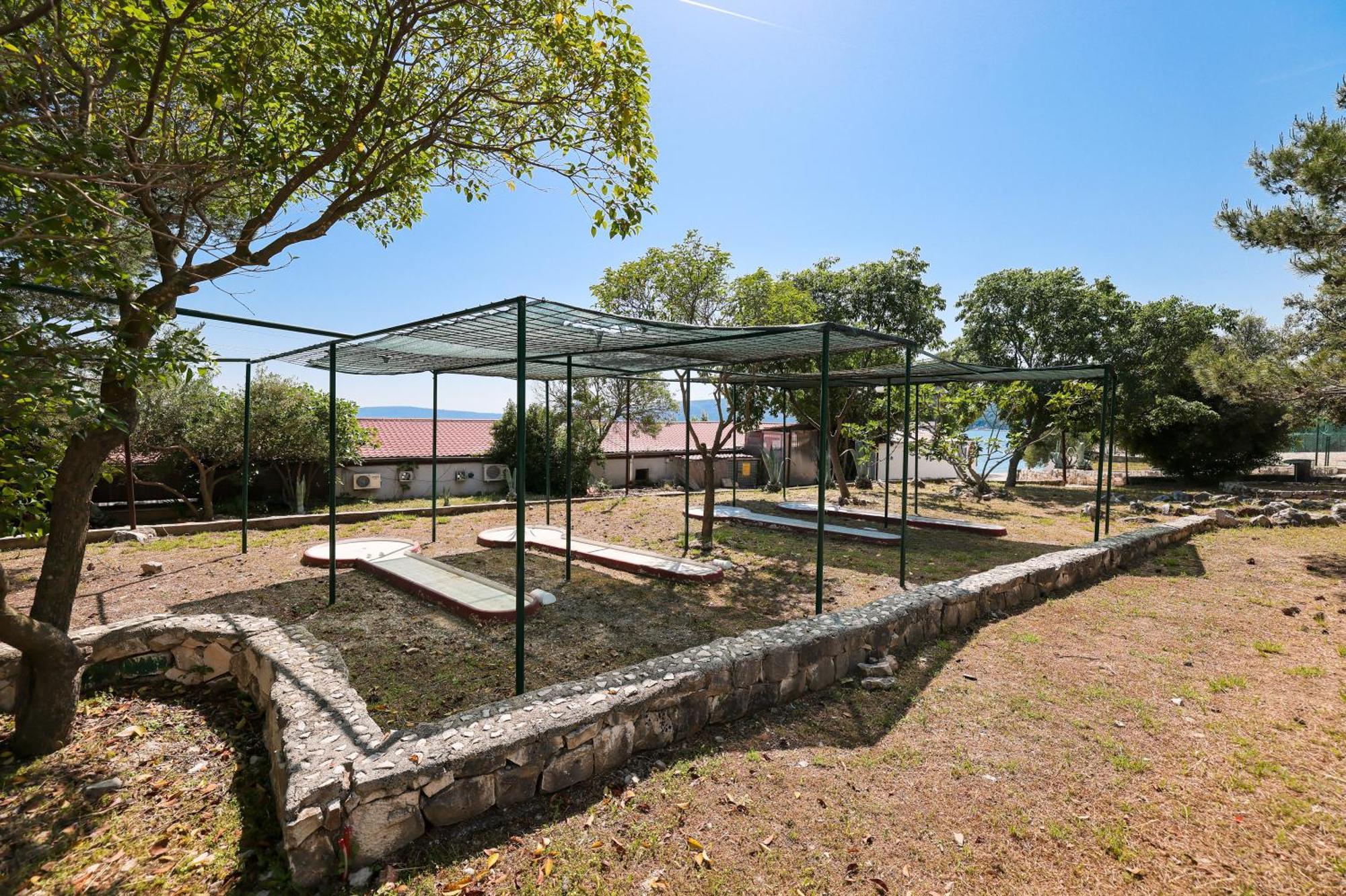Apartments Medena Budget Τρογκίρ Εξωτερικό φωτογραφία